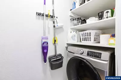 4776 Marshall Av, Eugene, OR 97402 - Photo 16