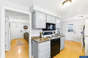 4776 Marshall Ave, Eugene, OR 97402 - Photo 14