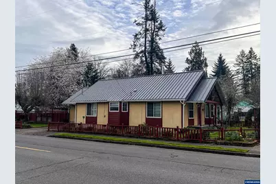 1304 Hawthorne St, Sweet Home, OR 97386 - Photo 8