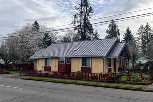 1304 Hawthorne St, Sweet Home, OR 97386 - Photo 8