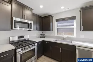 1469 Rita Dr, Woodburn, OR 97071 - Photo 12