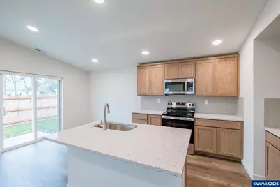 4704 Finch St, Albany, OR 97322 - Photo 18