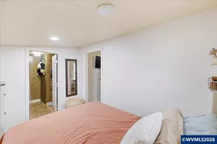 651 20th St NE, Salem, OR 97301 - Photo 28