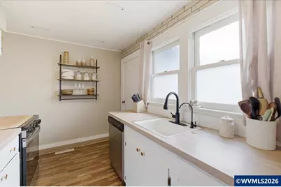 651 20th St NE, Salem, OR 97301 - Photo 16