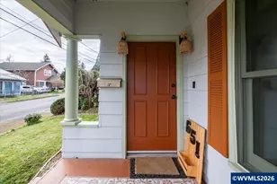 651 20th St NE, Salem, OR 97301 - Photo 4