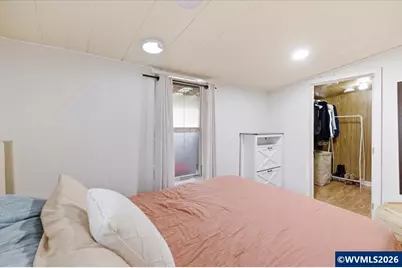 651 20th St NE, Salem, OR 97301 - Photo 28