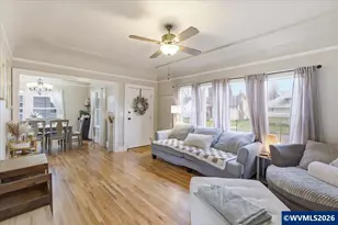 651 20th St NE, Salem, OR 97301 - Photo 8