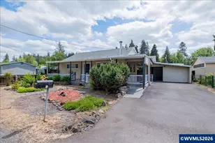 1115 Juniper St, Sweet Home, OR 97386 - Photo 2