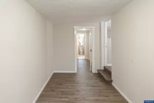 505 Leroy Ave, Molalla, OR 97038 - Photo 6