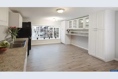 505 Leroy Av #J, Molalla, OR 97038 - Photo 10