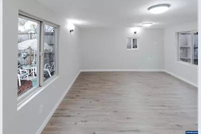 505 Leroy Av #J, Molalla, OR 97038 - Photo 16