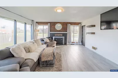 160 Tangent St, Lebanon, OR 97355 - Photo 6