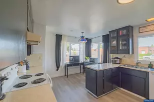 160 Tangent St, Lebanon, OR 97355 - Photo 16