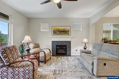 2592 Christina St NW, Salem, OR 97304 - Photo 16