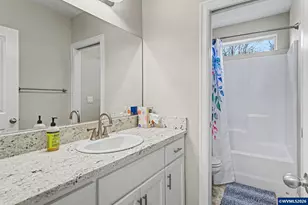 2592 Christina St NW, Salem, OR 97304 - Photo 38