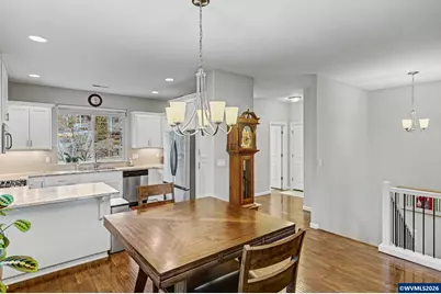 2592 Christina St NW, Salem, OR 97304 - Photo 10