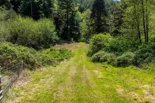 94101 N Way Ln, North Bend, OR 97459 - Photo 20