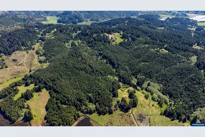 94101 North Way Ln, North Bend, OR 97459 - Photo 6