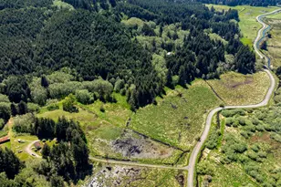 94101 N Way Ln, North Bend, OR 97459 - Photo 1