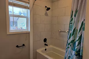 302 Jersey St, Silverton, OR 97381 - Photo 14