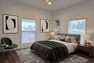 302 Jersey St, Silverton, OR 97381 - Photo 10