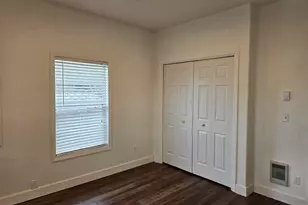 302 Jersey St, Silverton, OR 97381 - Photo 14