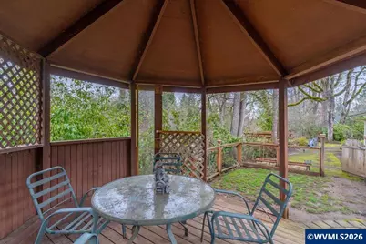 989 SW Hunter St, Dallas, OR 97338 - Photo 44