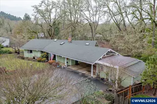 989 SW Hunter St, Dallas, OR 97338 - Photo 8