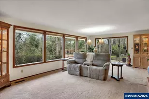 989 SW Hunter St, Dallas, OR 97338 - Photo 26