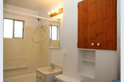 1935 Tudor Way SE Wy, Albany, OR 97322 - Photo 10