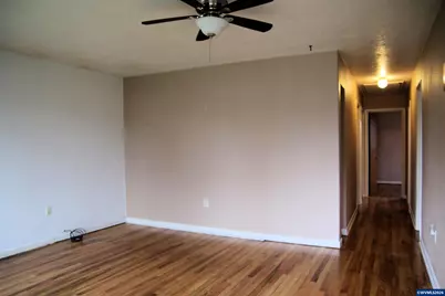 1935 Tudor Way SE Wy, Albany, OR 97322 - Photo 2