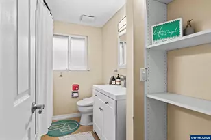 292 NE Conifer Bl, Corvallis, OR 97330 - Photo 12