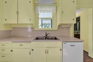 698 Grandview Ave, Scotts Mills, OR 97375 - Photo 34
