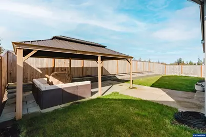 210 Walnut St, Mount Angel, OR 97362 - Photo 40