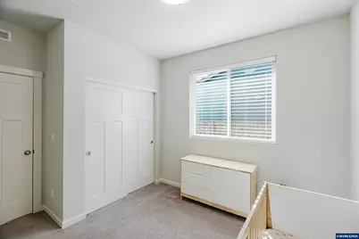 210 Walnut St, Mount Angel, OR 97362 - Photo 36