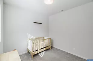 210 Walnut St, Mount Angel, OR 97362 - Photo 34