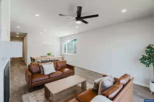 210 Walnut St, Mount Angel, OR 97362 - Photo 18