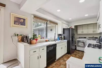 990 Hazel St, Aumsville, OR 97325 - Photo 38