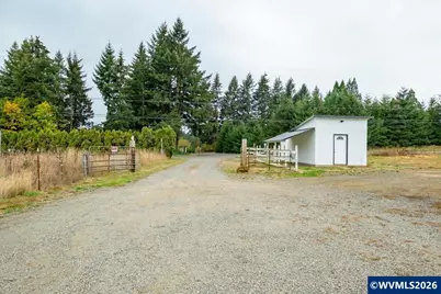 8365 Aumsville Hwy SE, Salem, OR 97317 - Photo 38