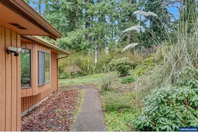 6683 Indian Springs Rd NE, Scotts Mills, OR 97375 - Photo 6