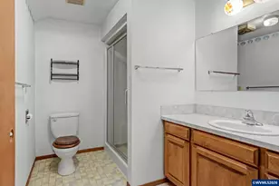 6683 Indian Springs Rd NE, Scotts Mills, OR 97375 - Photo 30