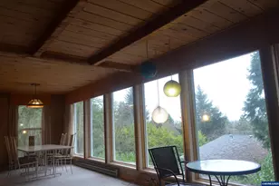 550 Riverview Dr NW, Salem, OR 97304 - Photo 16