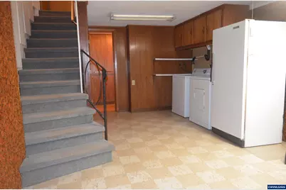 550 Riverview Dr NW, Salem, OR 97304 - Photo 18