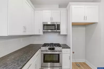 240 North Av, Brownsville, OR 97327 - Photo 14