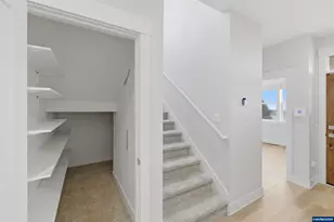 240 North Ave, Brownsville, OR 97327 - Photo 22