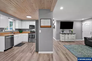 720 W Airway Rd, Lebanon, OR 97355 - Photo 8