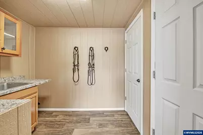 453 Riverwood Ln, Oakland, OR 97462 - Photo 14