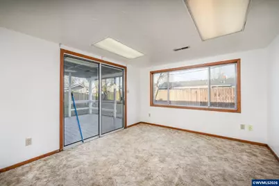 1515 Powell St SE, Albany, OR 97322 - Photo 10