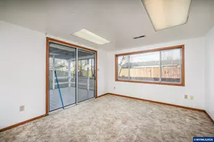 1515 Powell St SE, Albany, OR 97322 - Photo 10