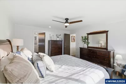 229 Hazelbrook Dr N, Keizer, OR 97303 - Photo 32